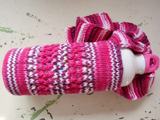 Ravelry: knit water bottle holder pattern by Kelly Spenhoff