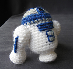 Ravelry: R2-D2 - Star Wars Mini Amigurumi pattern by Lucy ...