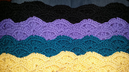 Ravelry: Irish Wave Baby Afghan pattern by Elizabeth Mareno
