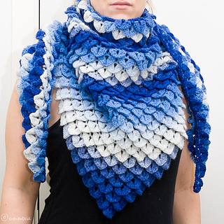 Ravelry: Crocodile Stitch Triangle Shawl pattern by Bonita ...